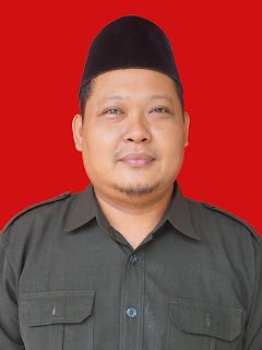 Ahmad Nadzif, S.H.I.